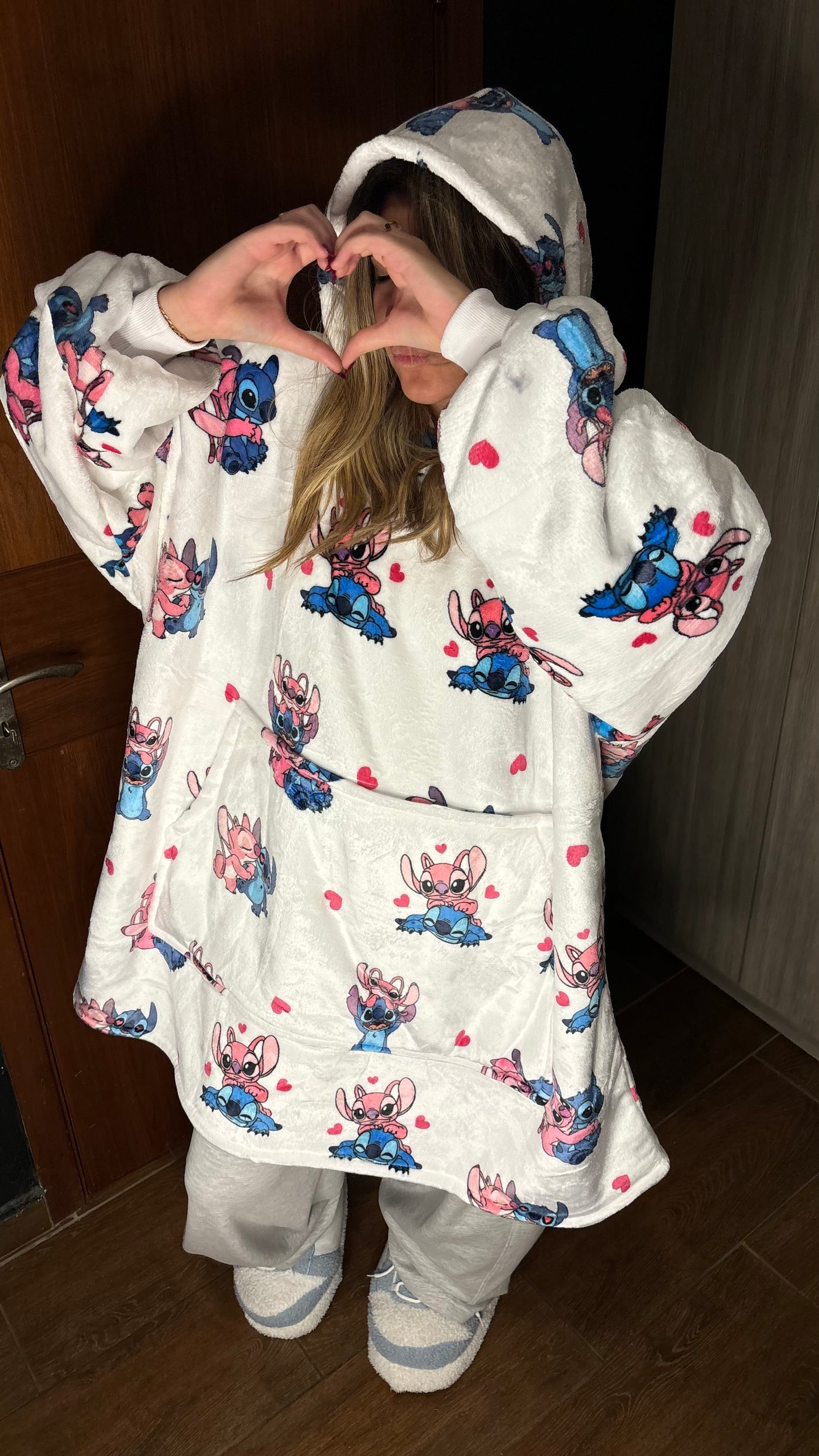 Cozy Stitch White 🐾